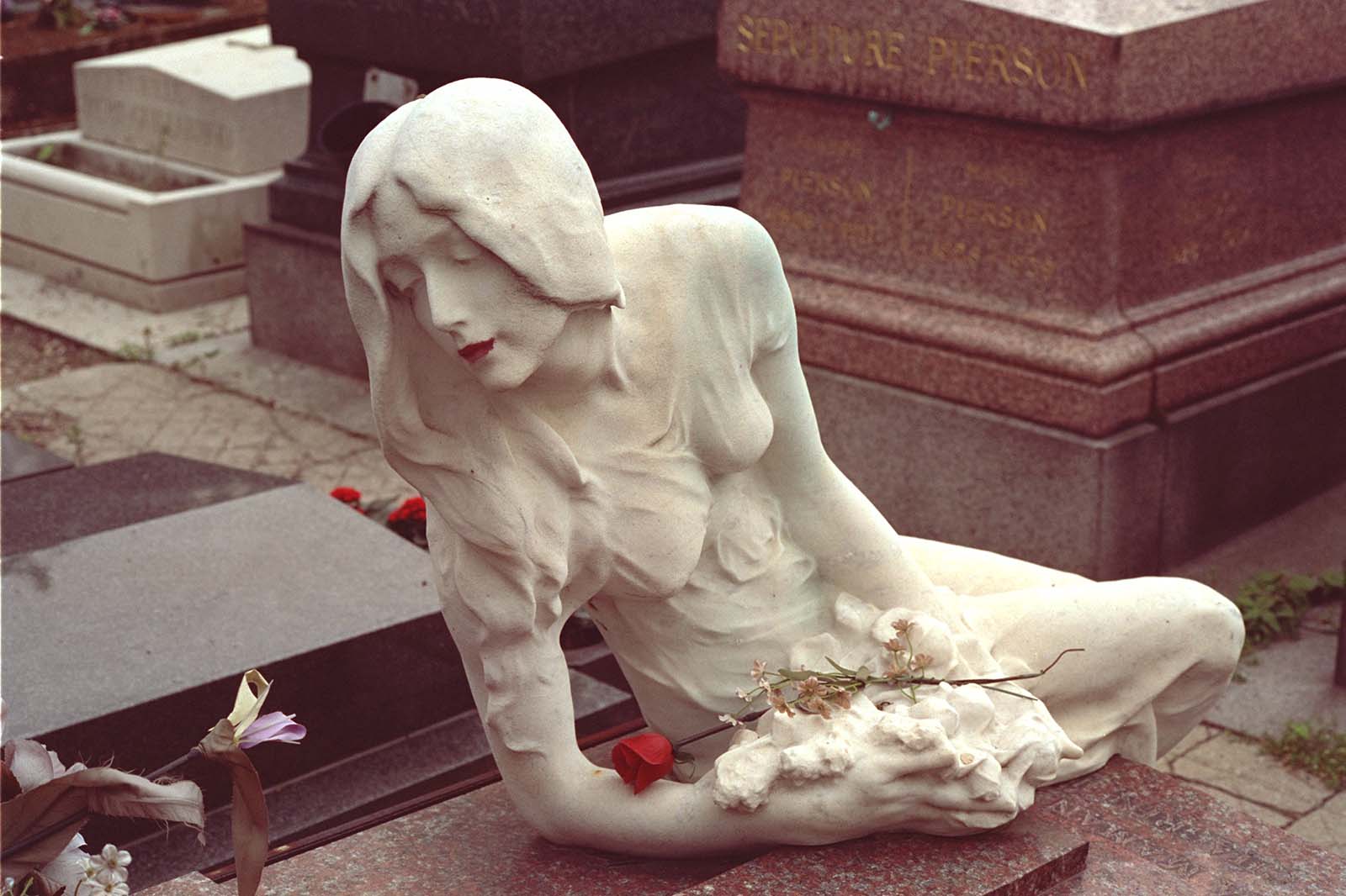 Photo: Beautiful Death 1. Paris, Pere Lachaise by David Robinson